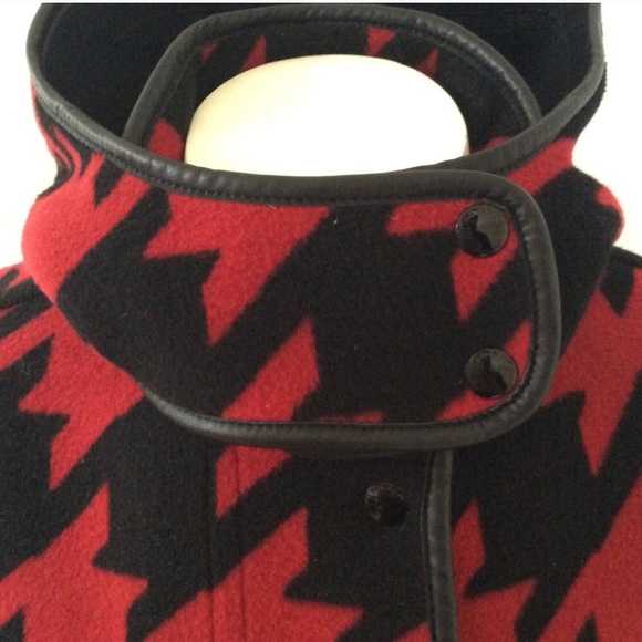 Like new Coach houndstooth coat - Picture 4 of 6